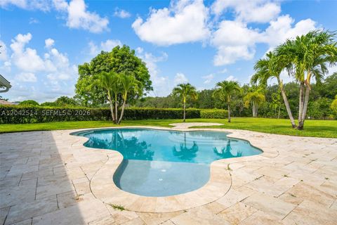 Tiny photo for 5703 Lago Del Sol Dr, Lake Worth, FL 33449 (MLS # A12042514)