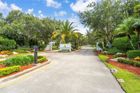 Tiny photo for 5703 Lago Del Sol Dr, Lake Worth, FL 33449 (MLS # A12042514)