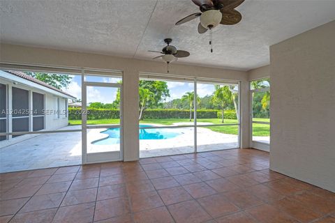 Tiny photo for 5703 Lago Del Sol Dr, Lake Worth, FL 33449 (MLS # A12042514)