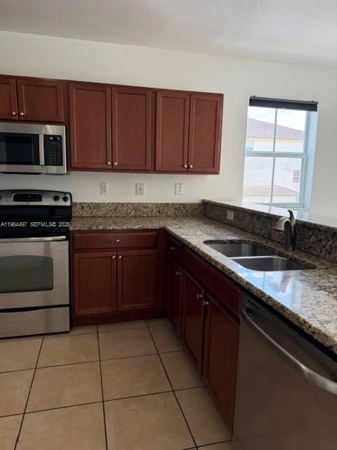 ST MORITZ AT DORAL CONDO - Residential