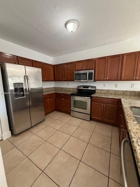 ST MORITZ AT DORAL CONDO - Residential