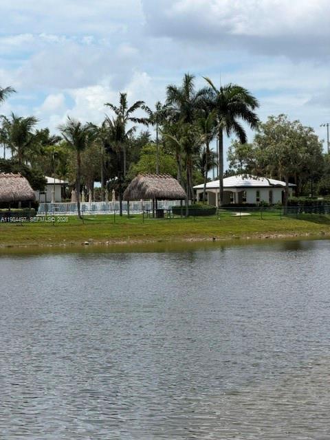 ST MORITZ AT DORAL CONDO - Residential