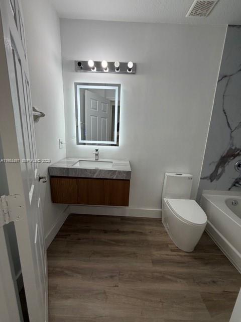 ST MORITZ AT DORAL CONDO - Residential