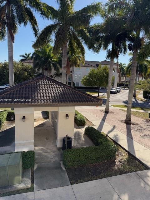 ST MORITZ AT DORAL CONDO - Residential