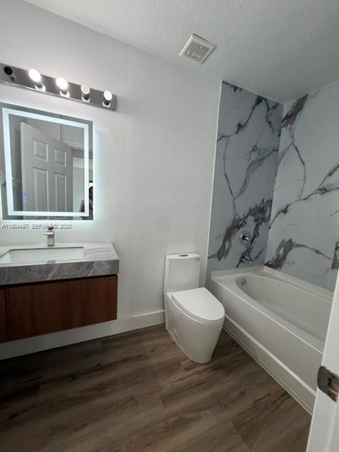 ST MORITZ AT DORAL CONDO - Residential