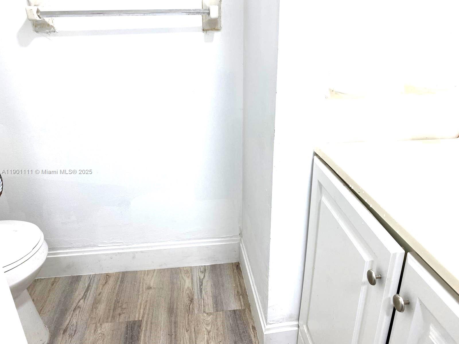 SAMARI LAKE CONDO - Residential Lease