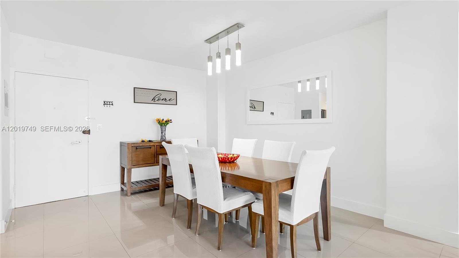 ARLEN HOUSE CONDO - Residential