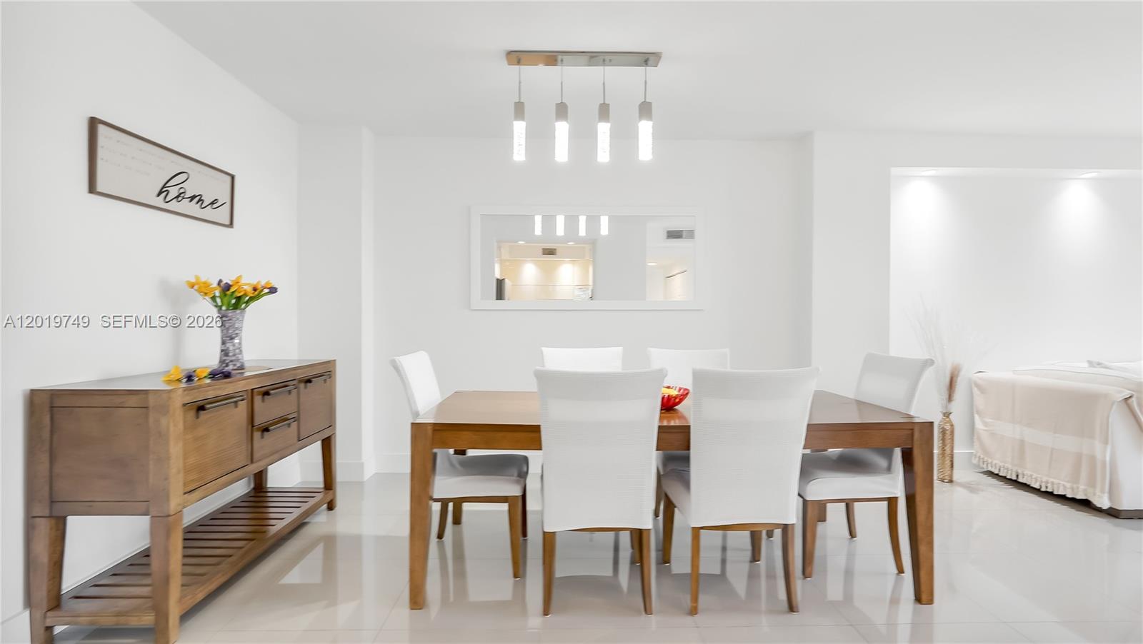 ARLEN HOUSE CONDO - Residential
