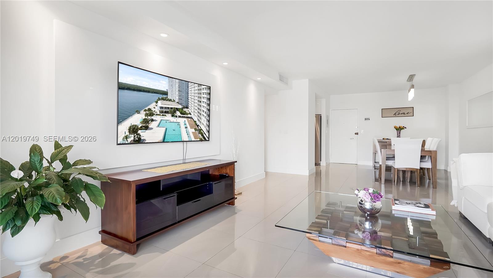 ARLEN HOUSE CONDO - Residential