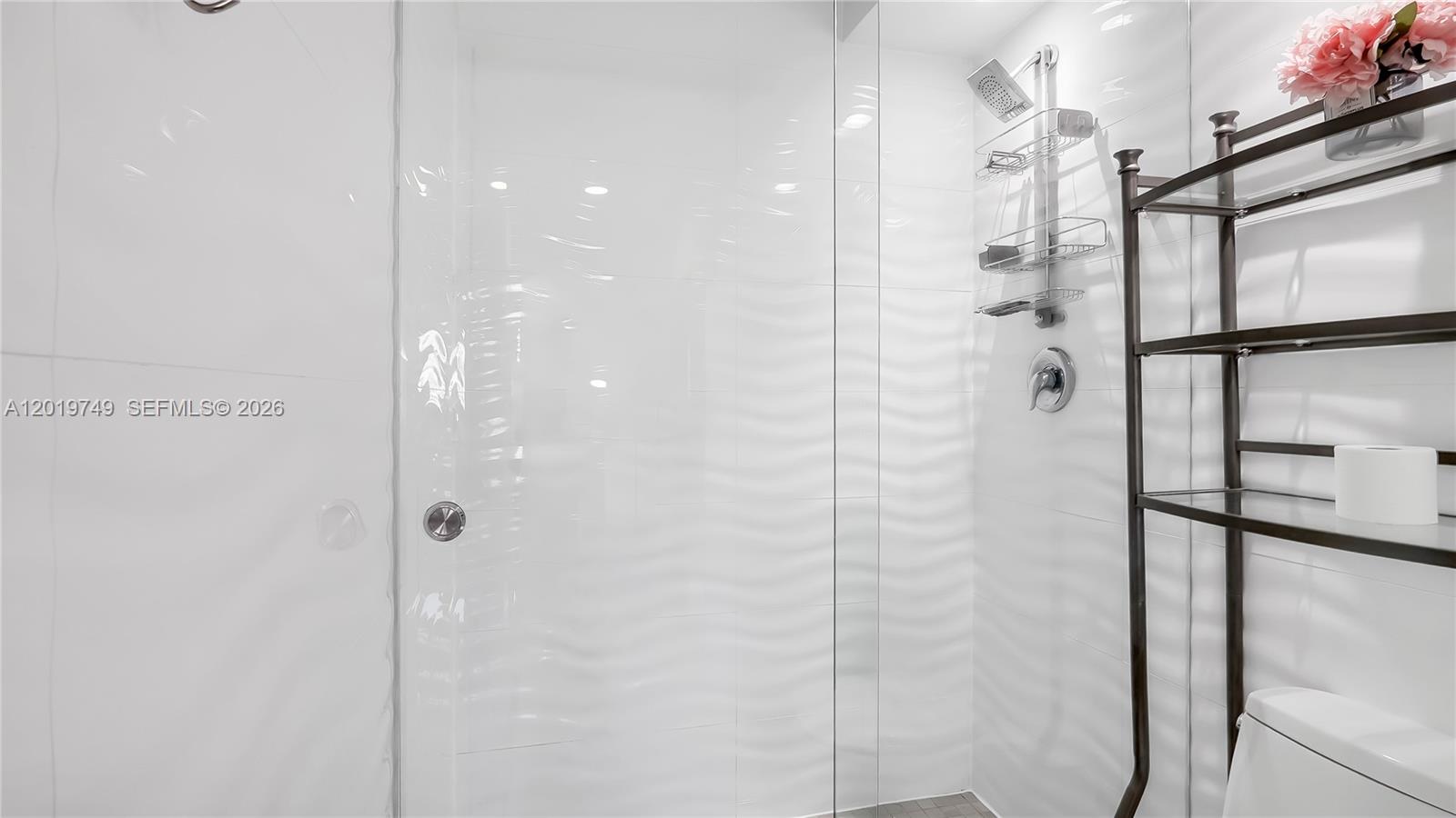 ARLEN HOUSE CONDO - Residential