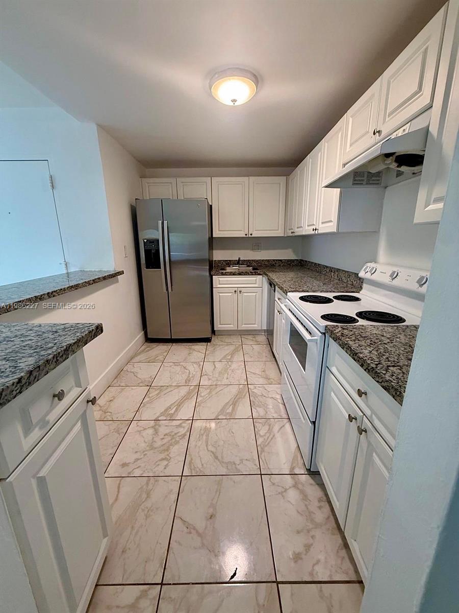 KENDALL ACRES CONDO BLDG - Residential