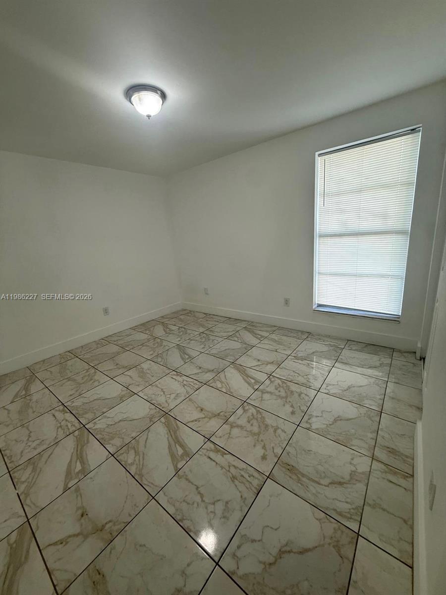 KENDALL ACRES CONDO BLDG - Residential