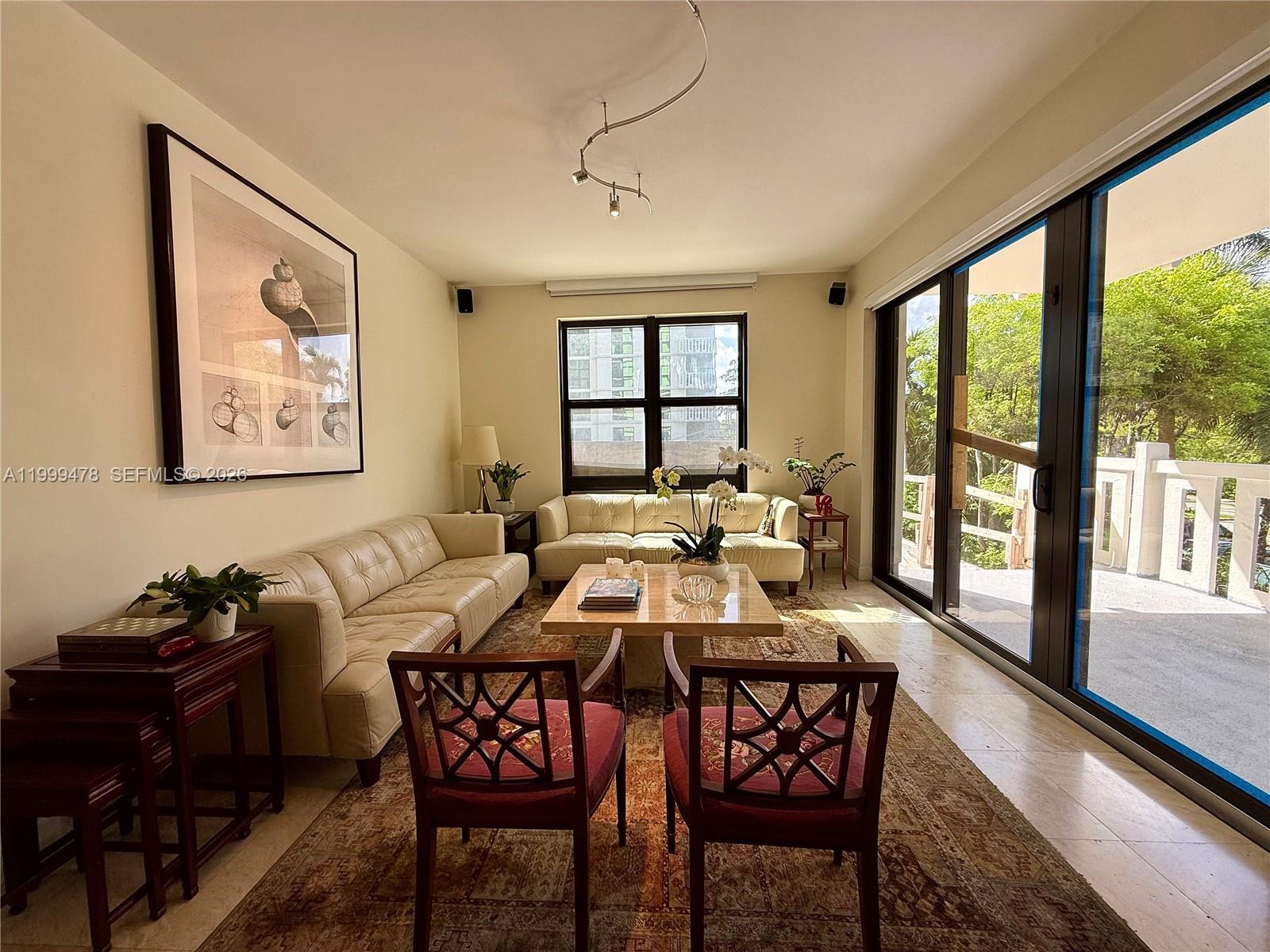 TOWERS OF KEY BISCAYNE CO - Residential Lease