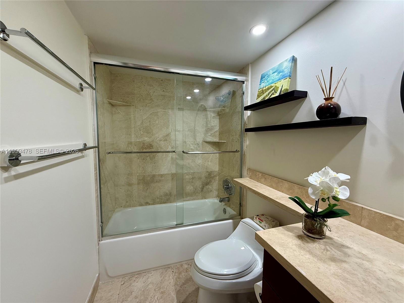 TOWERS OF KEY BISCAYNE CO - Residential Lease