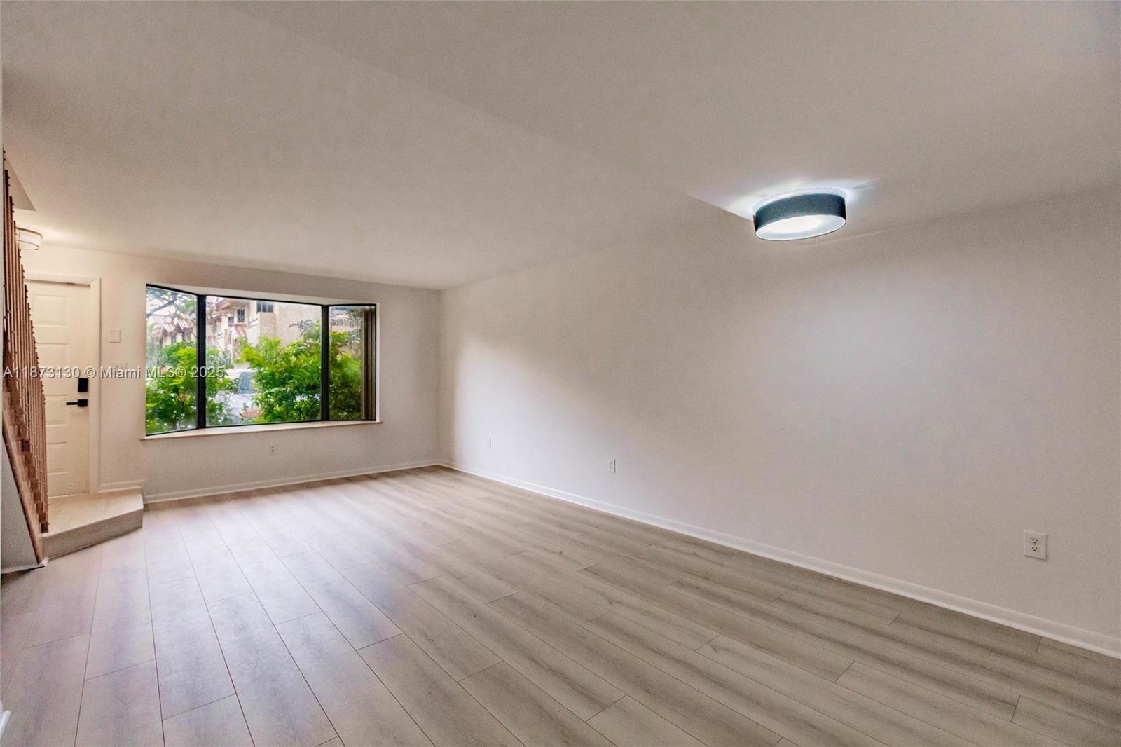 DADELAND COVE SEC 2 - Residential