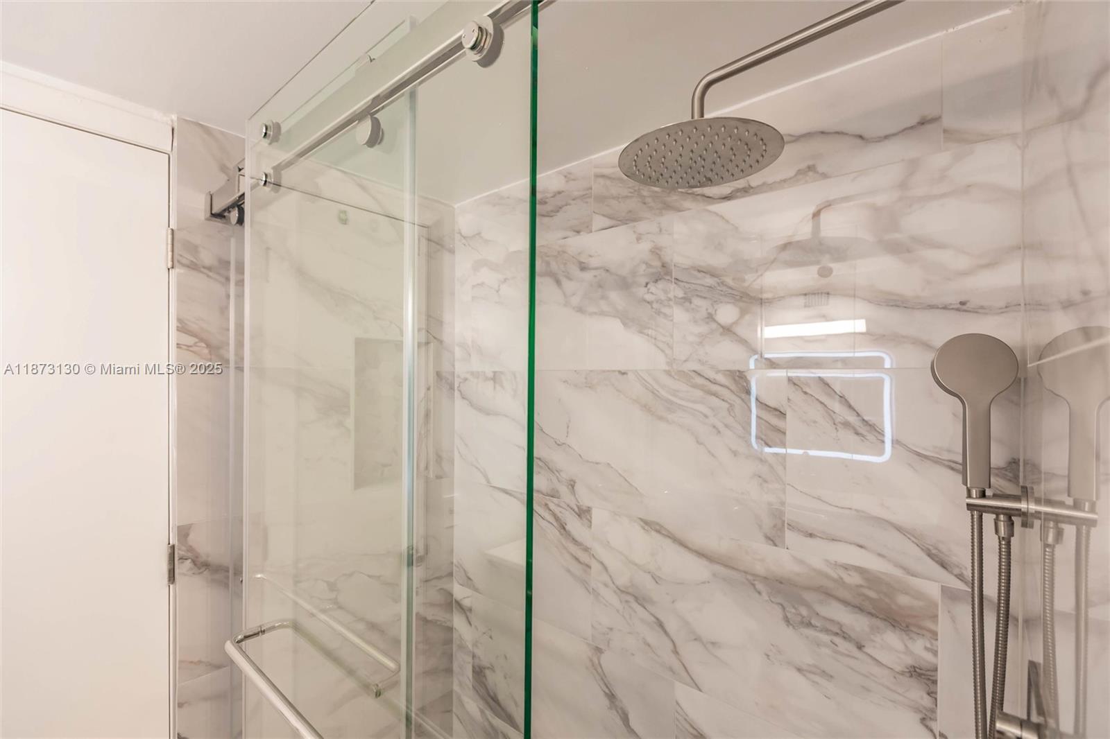 DADELAND COVE SEC 2 - Residential