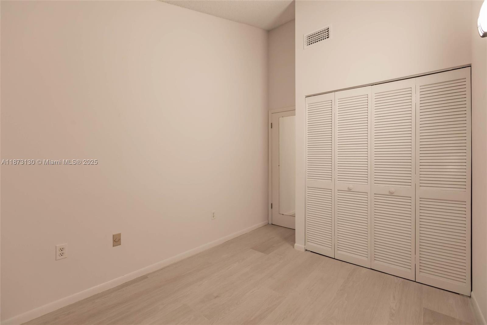 DADELAND COVE SEC 2 - Residential