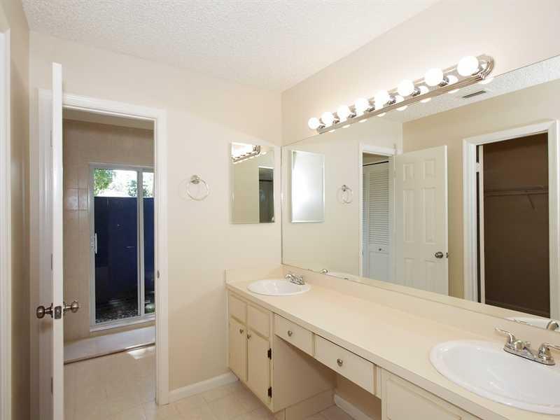 CYPRESS GLEN 104-26 B - Residential Lease