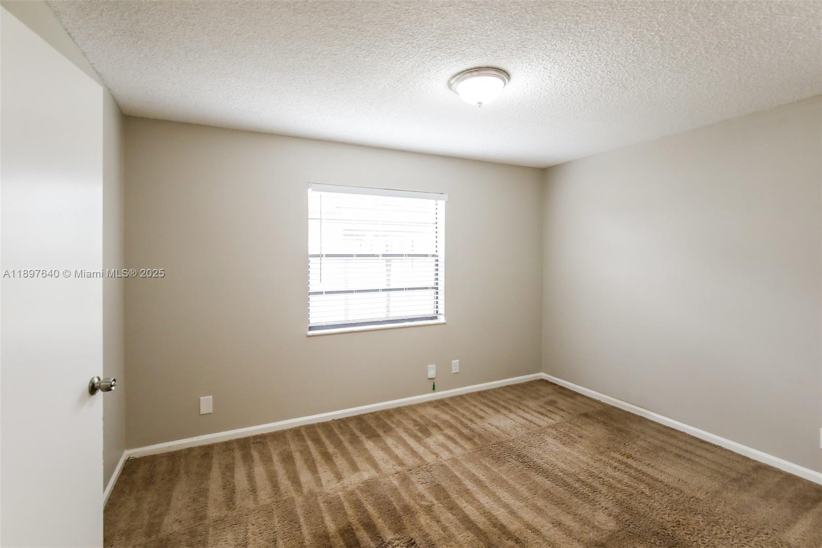 LA MANCHA 2 - Residential Lease