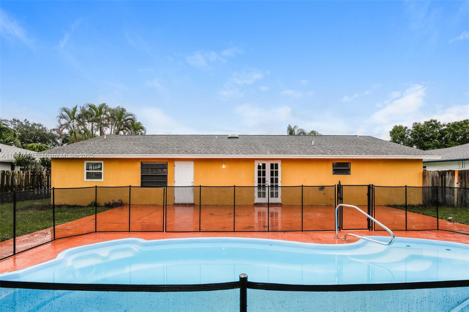 LA MANCHA 2 - Residential Lease