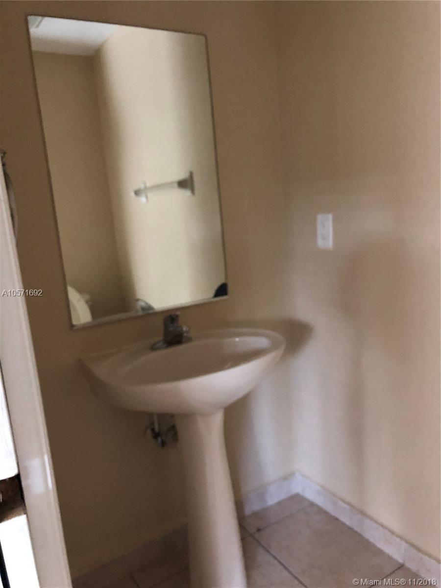 CEDARS WOODS HOMES CONDO - Residential Lease