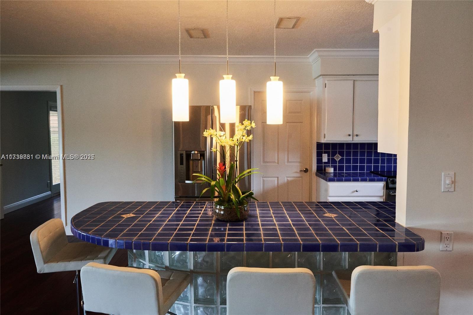 BEACH WAY HEIGHTS UNIT - Residential Lease