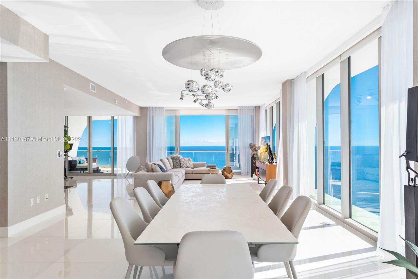 JADE SIGNATURE CONDO - Residential