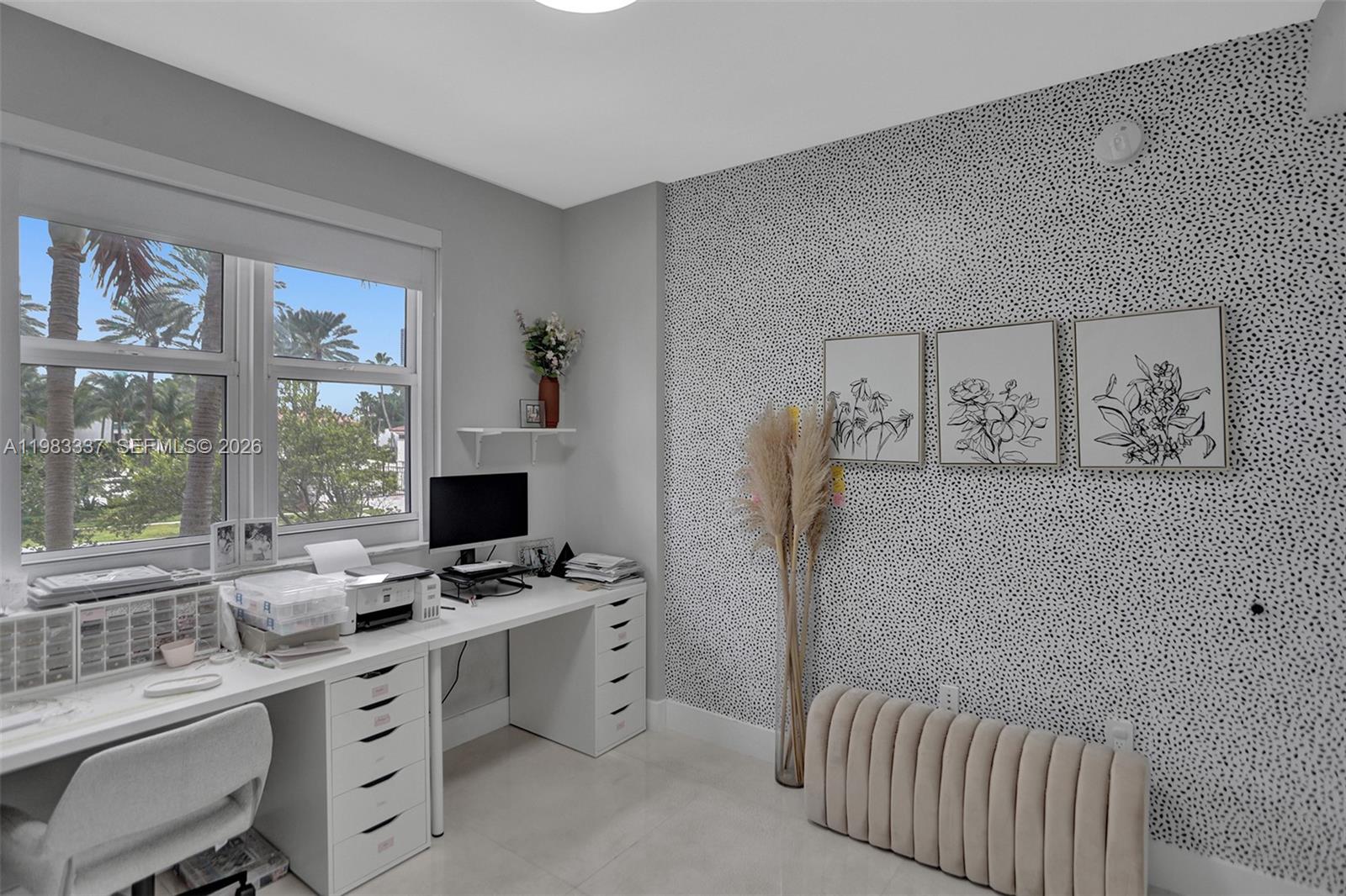 TURNBERRY VLG NO TOWER CO - Residential Lease