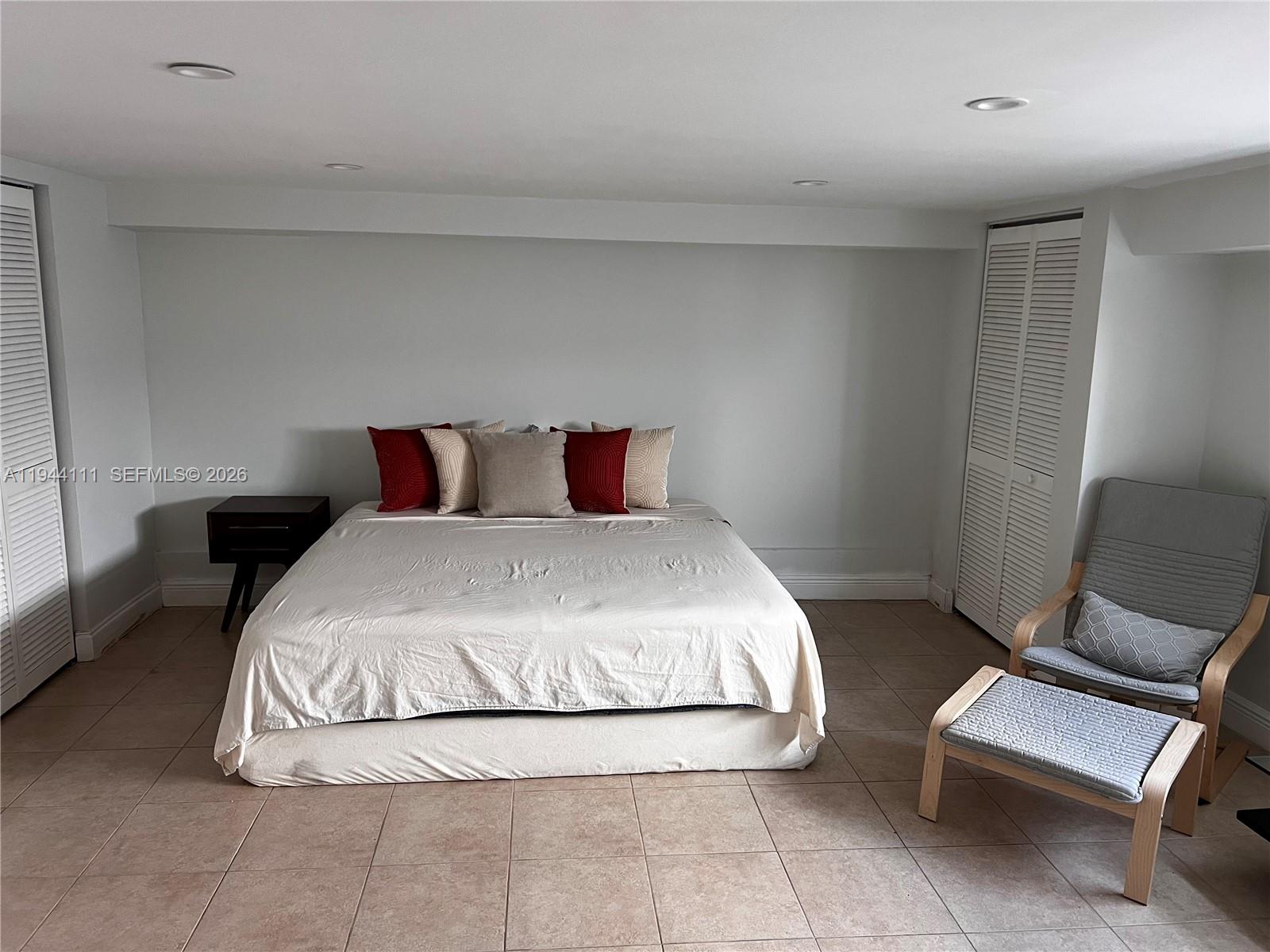 BRICKELLS FLAGLER - Residential Lease