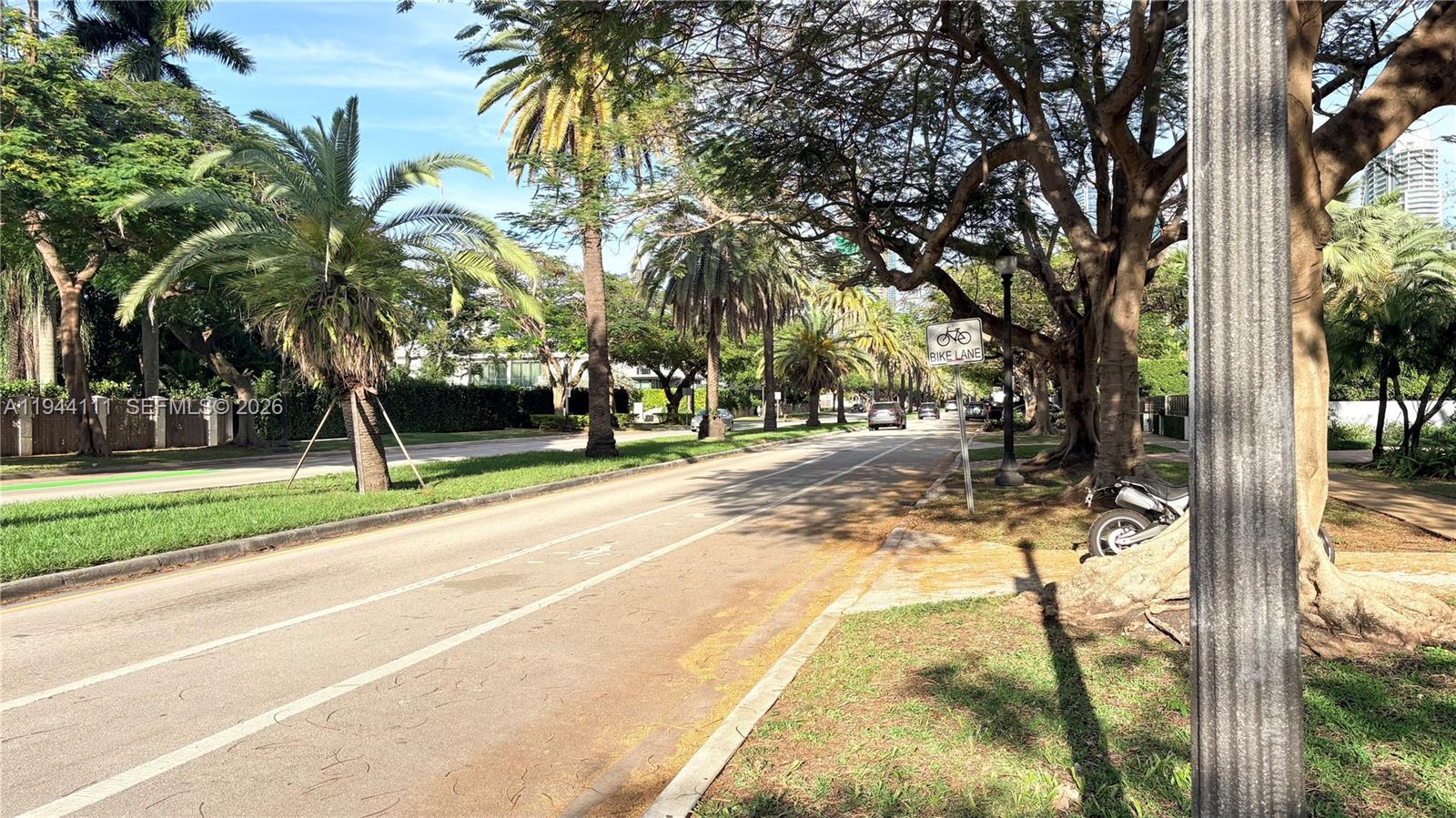 BRICKELLS FLAGLER - Residential Lease