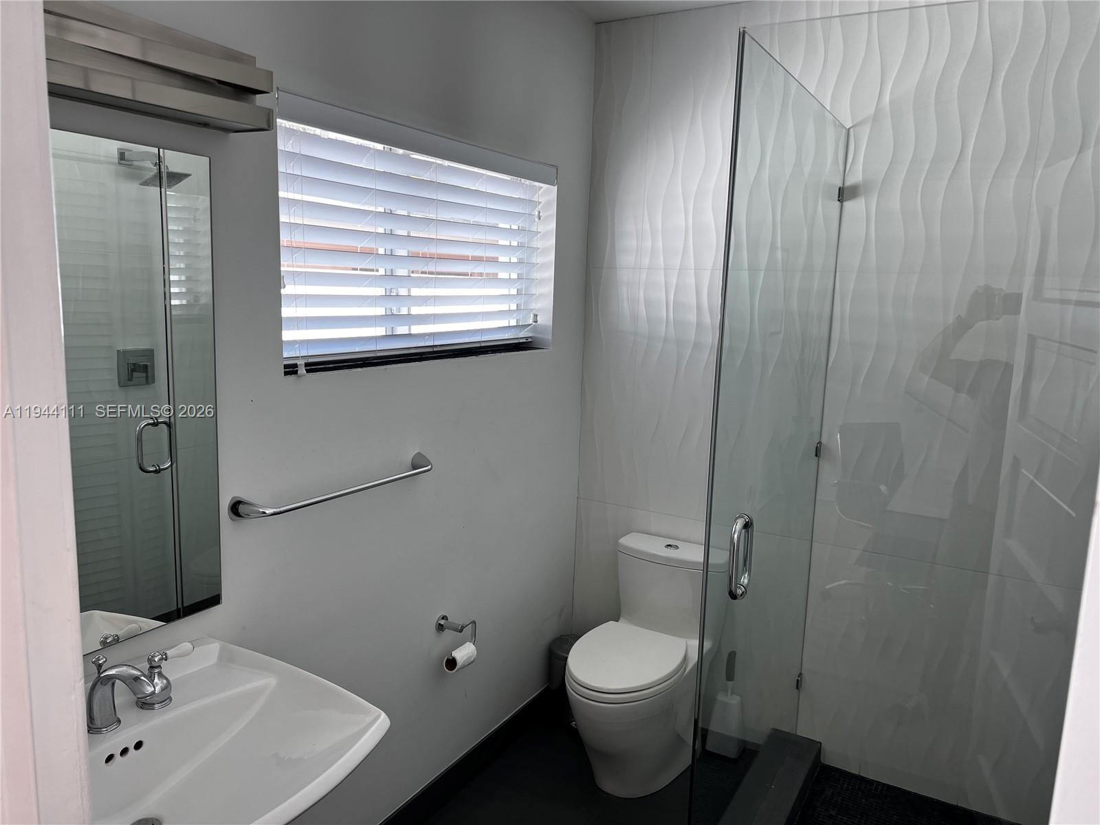 BRICKELLS FLAGLER - Residential Lease