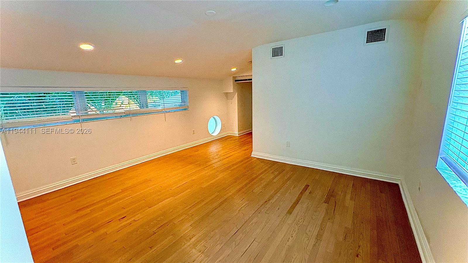 BRICKELLS FLAGLER - Residential Lease