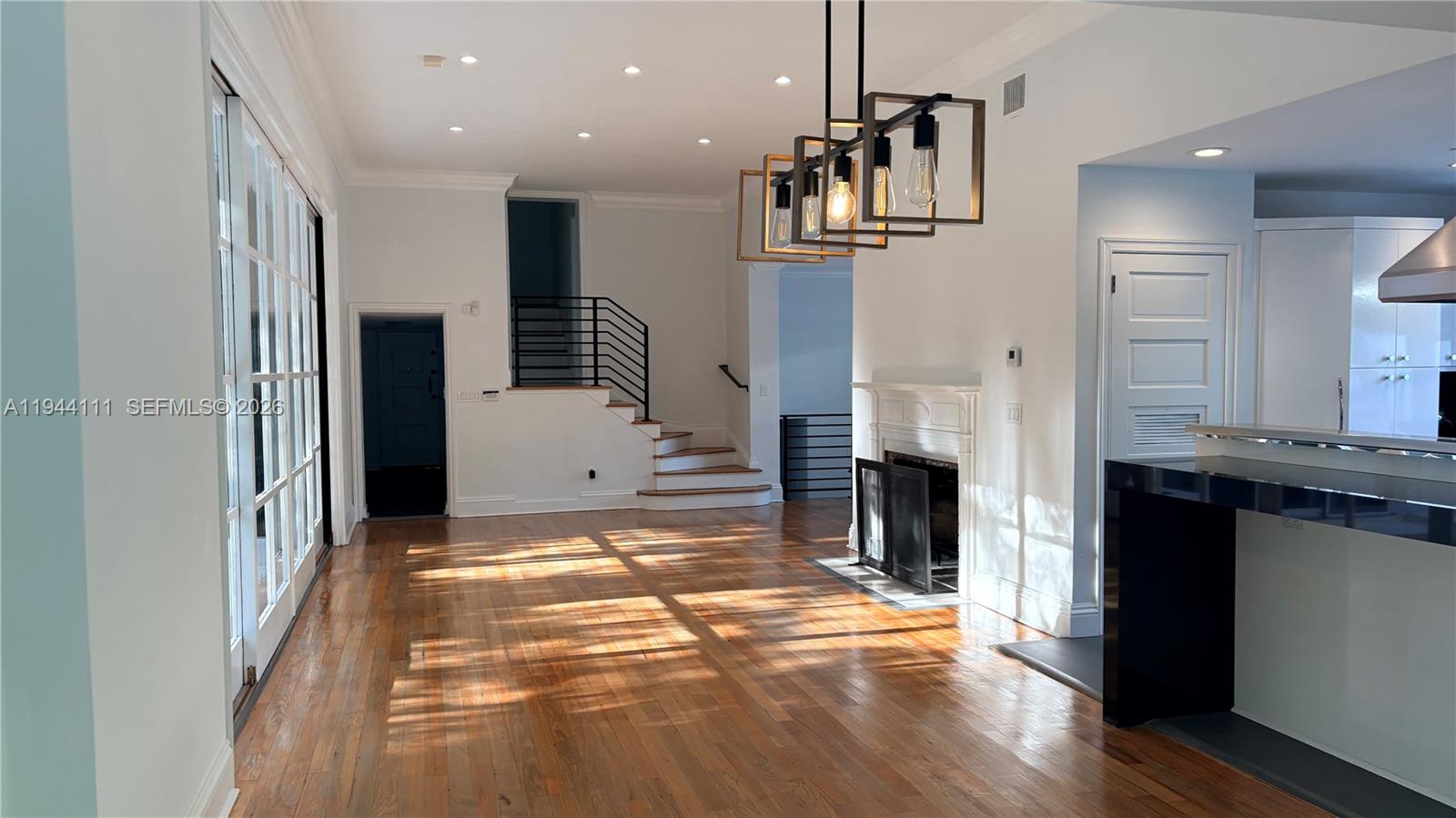 BRICKELLS FLAGLER - Residential Lease