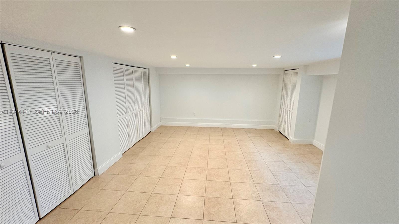 BRICKELLS FLAGLER - Residential Lease