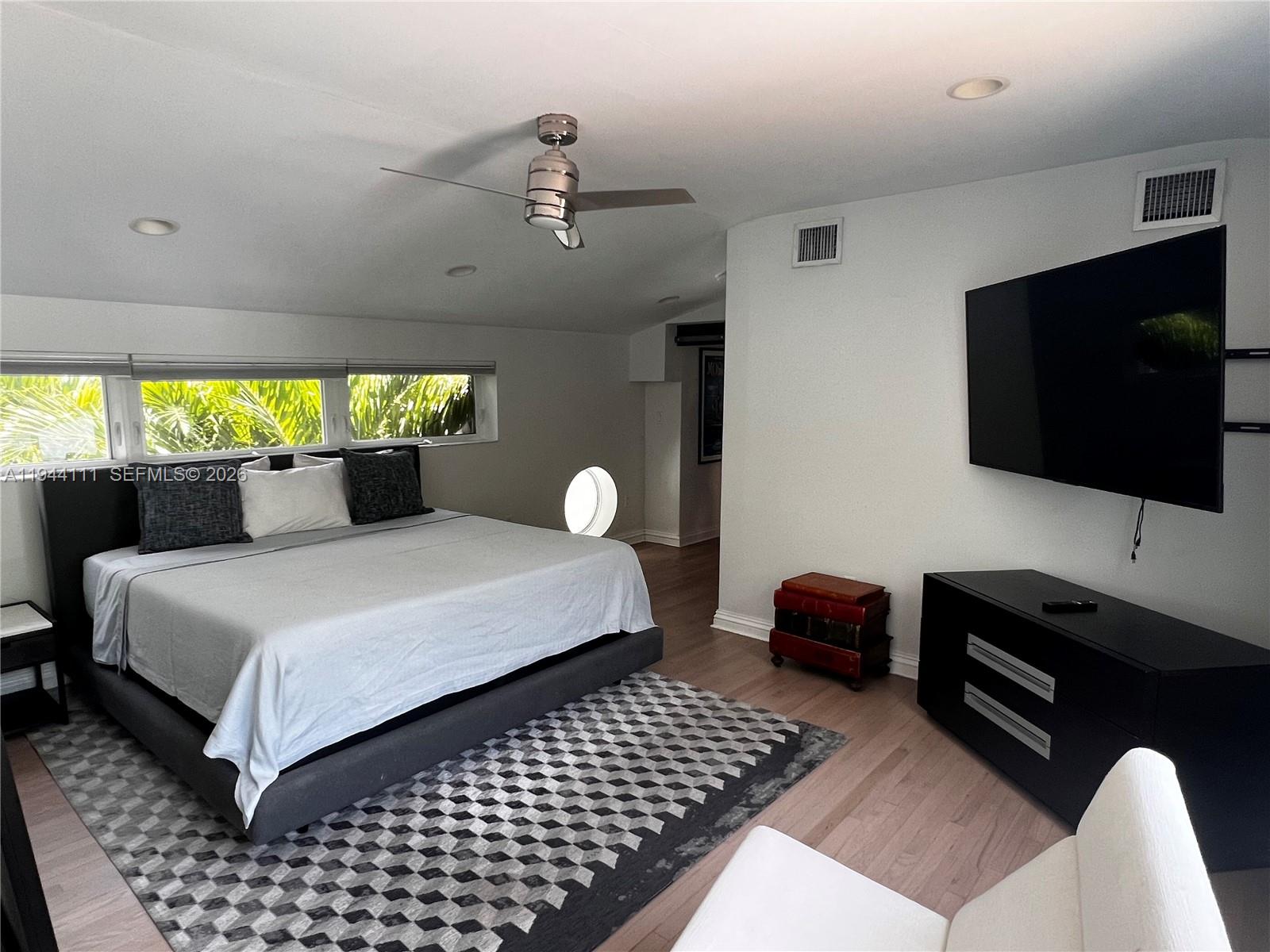 BRICKELLS FLAGLER - Residential Lease