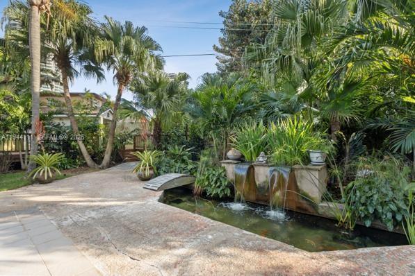 BRICKELLS FLAGLER - Residential Lease