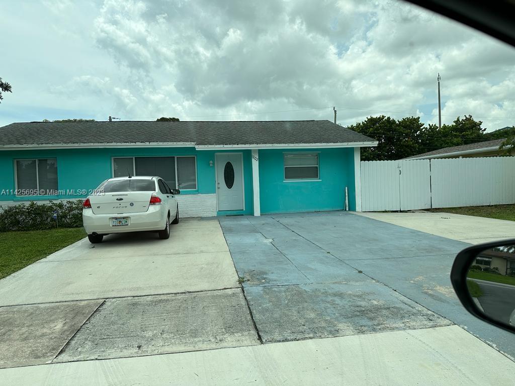 BEAUTIFUL 3 BEDROOMS, 2 BATHROOMS, STAINLESS STEEL APPLIANCES, FRENCH DOORS WHICH OPENS UP TO BACK PATIO AREA, WITH POOL, FENCED BACK YARD, QUIET NEIGHBORHOOD NO HOA, CENTRAL AC, CLOSE TO THE BEACH, DOWNTOWN LANTANA, SHOPPING, DINING, AND I95. ONLY 2 MONTHS TO MOVE IN, NO HOA