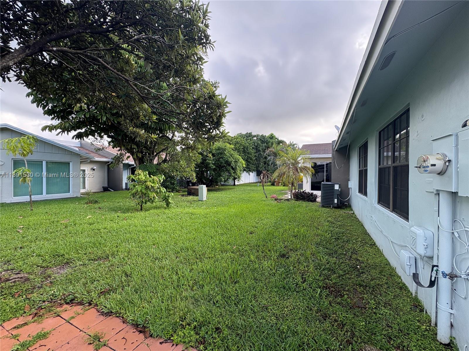 LAKEWOOD ON THE GREEN SEC - Residential Lease