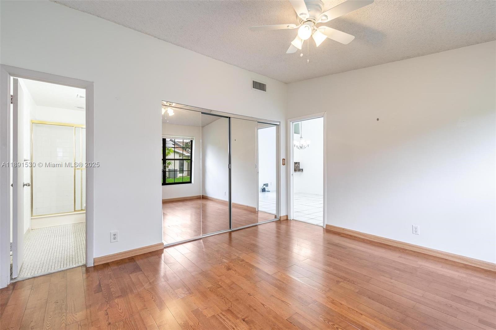 LAKEWOOD ON THE GREEN SEC - Residential Lease