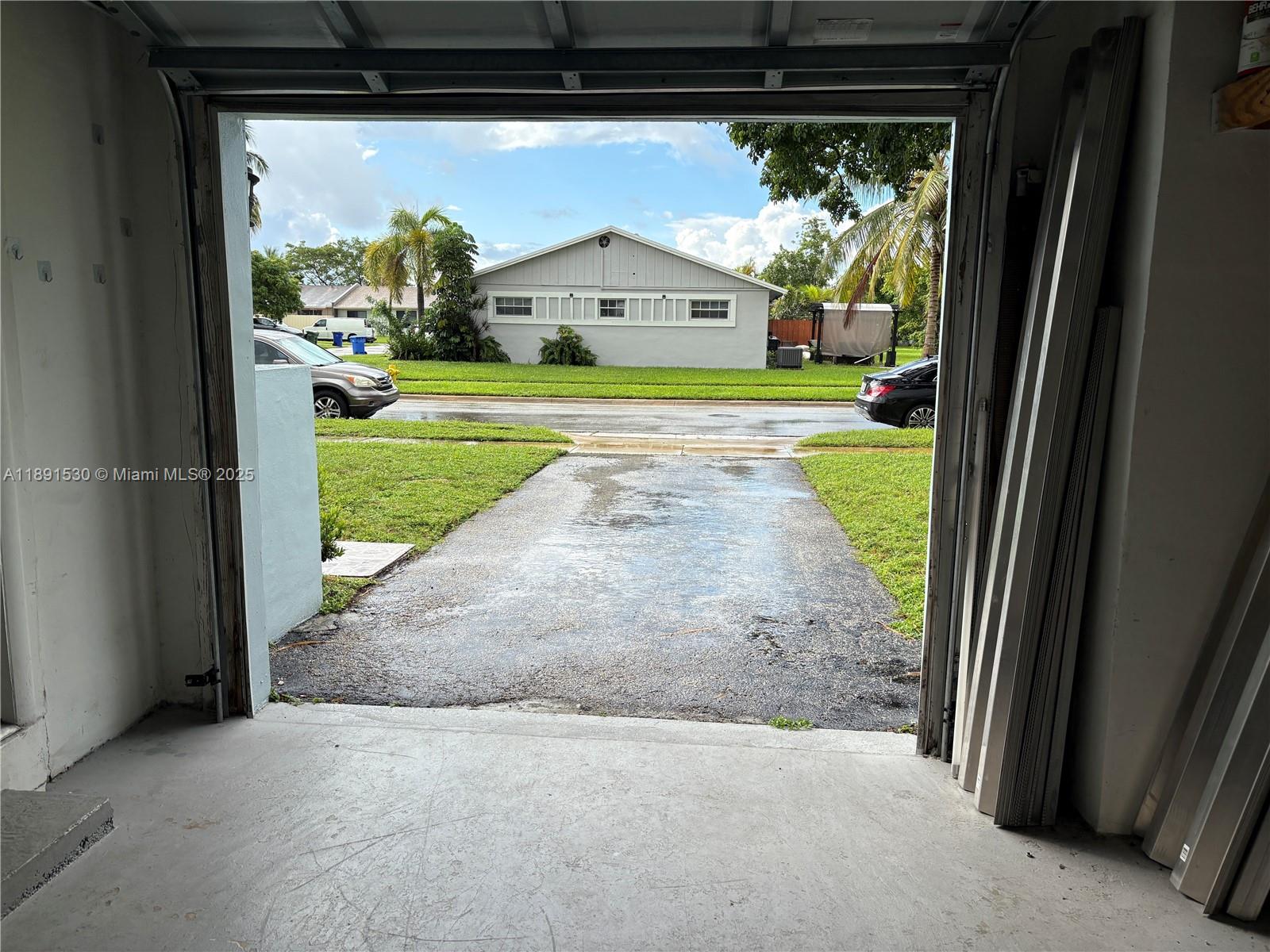 LAKEWOOD ON THE GREEN SEC - Residential Lease