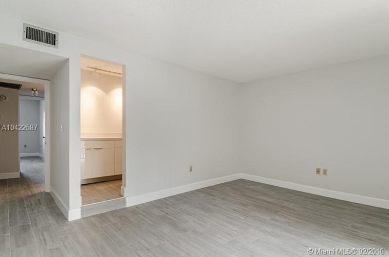 SAGA BAY SEC 6 PT 2 - Residential