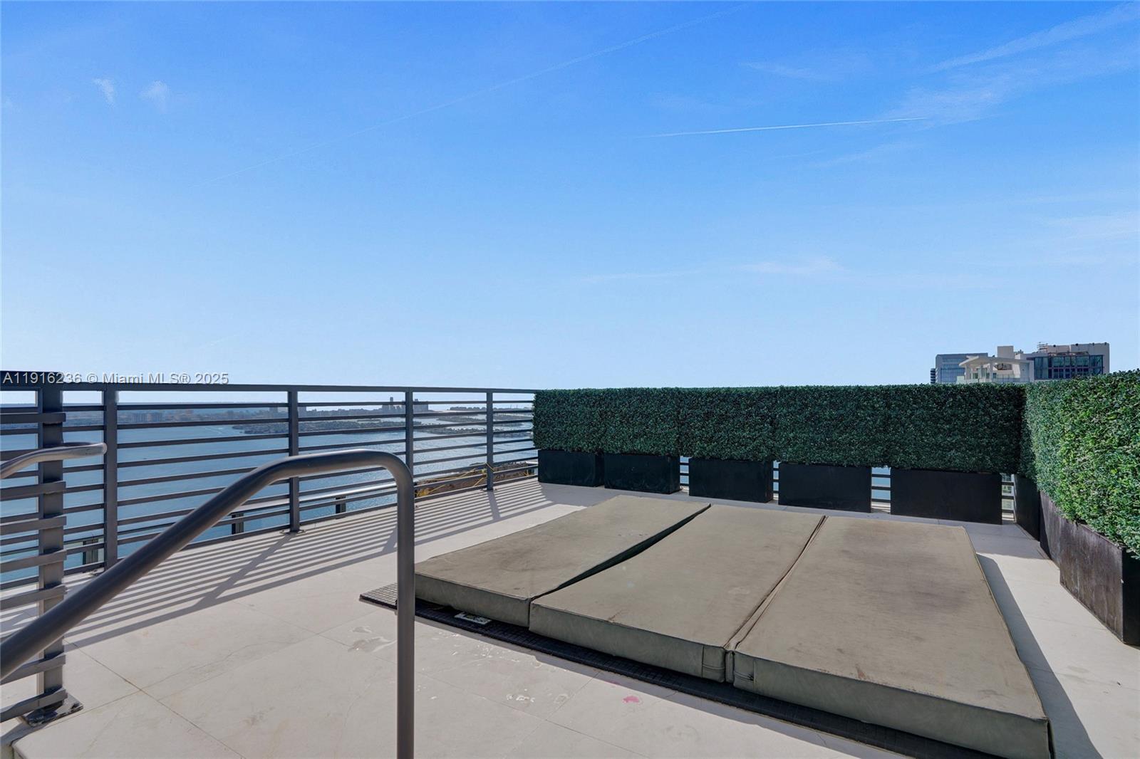 ONE PARAISO CONDO - Residential Lease