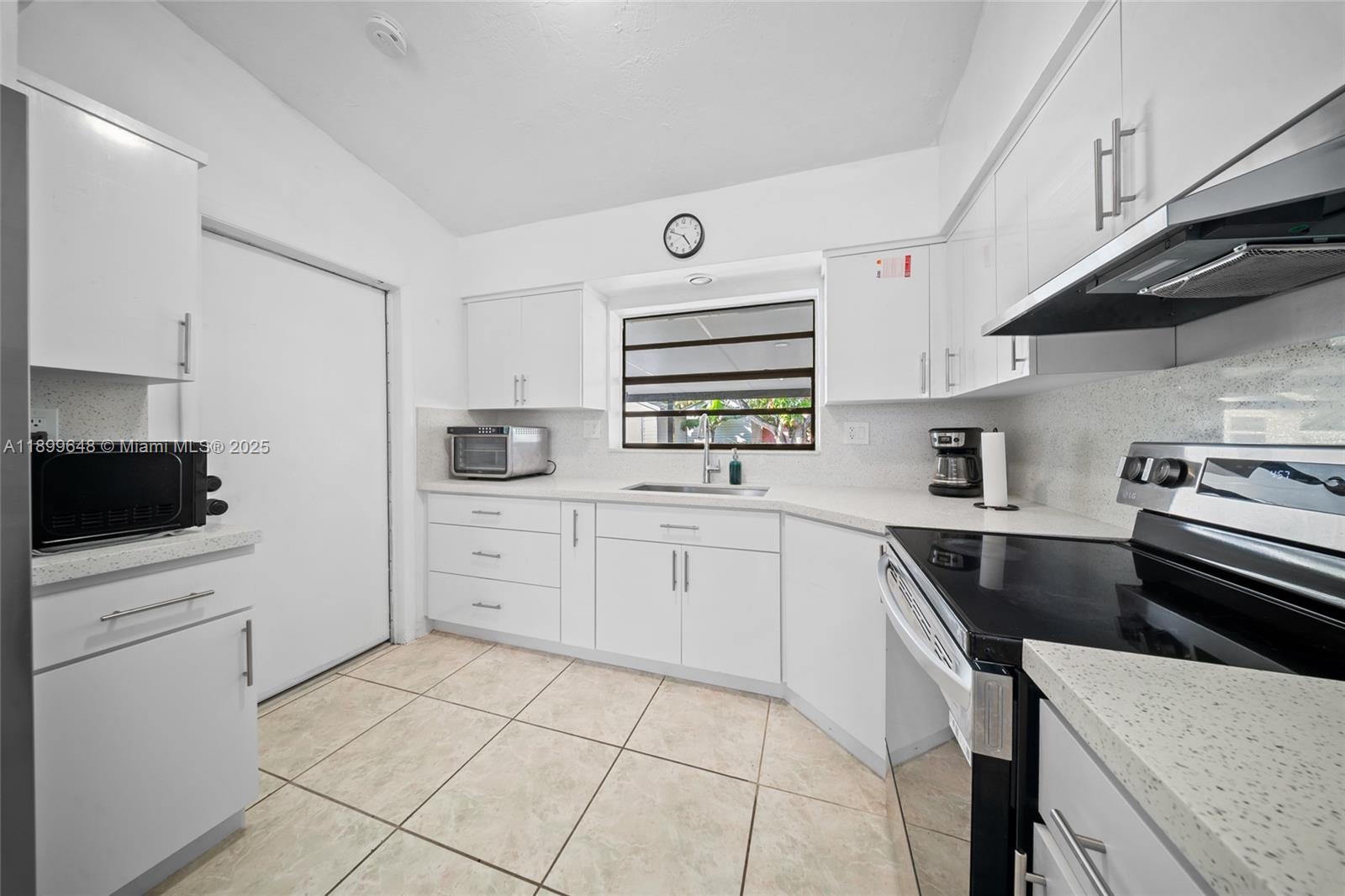 FAIRWAY ESTATES SEC 7 - Residential