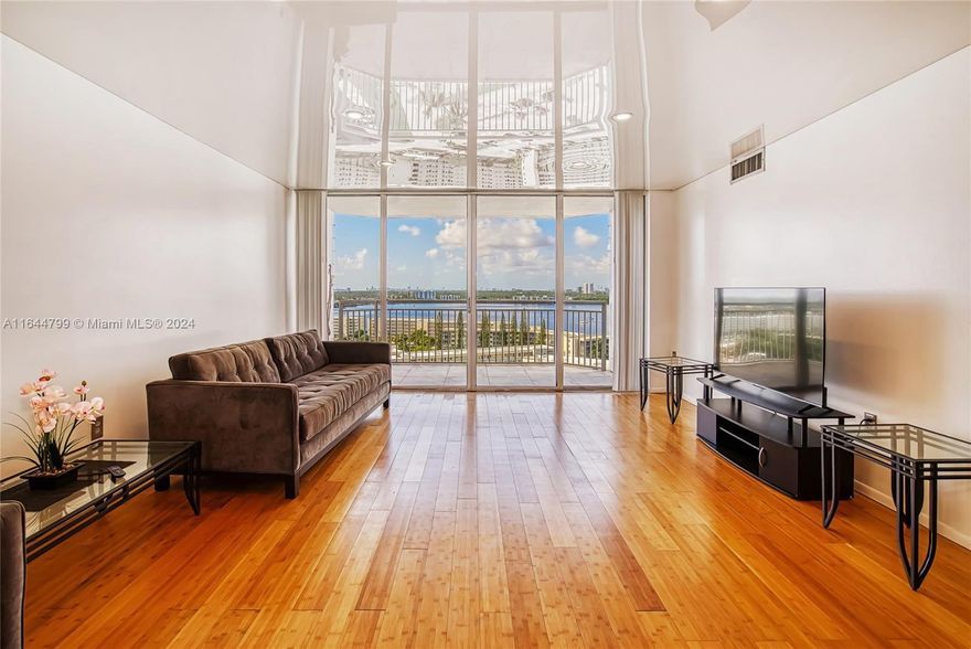 Must see! Spacious condo in the heart of Aventura with water view, 1565 sft, 2 Bedrooms 2 bathrooms. 2 Balconies with water view. Plenty of storage Space, huge walking closet in master bedroom.
Cable, Internet services and Total A/C & plumbing service included in HOA fees. Only four units per floor. 
Nice amenities: 2 newly renovated Pools, tennis court, restaurant convenient store, fitness center, sauna, beauty salon, 24/7 security, private Marina, barbecue zone. Walking distance to two supermarkets and restaraunts. Best schools A+.
Special Assessment is in place towards concrete restoration, covered parking renovation. 
Call the listing agent for more info.