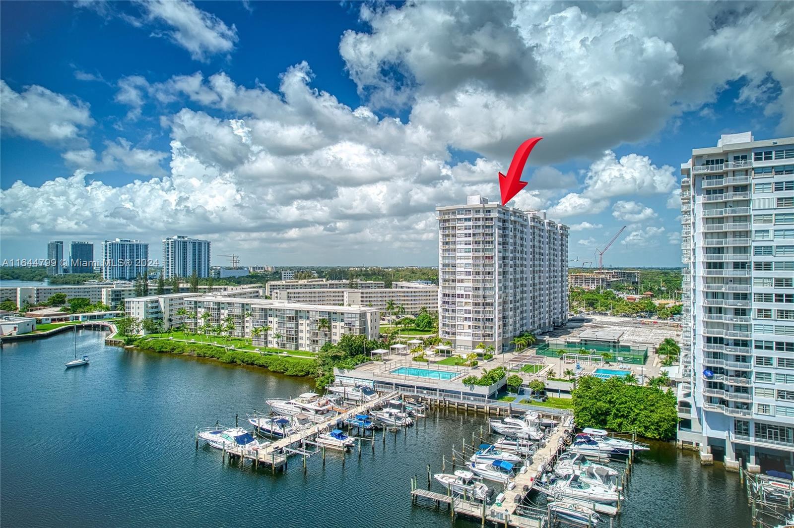 DEL PRADO MARINA - Residential