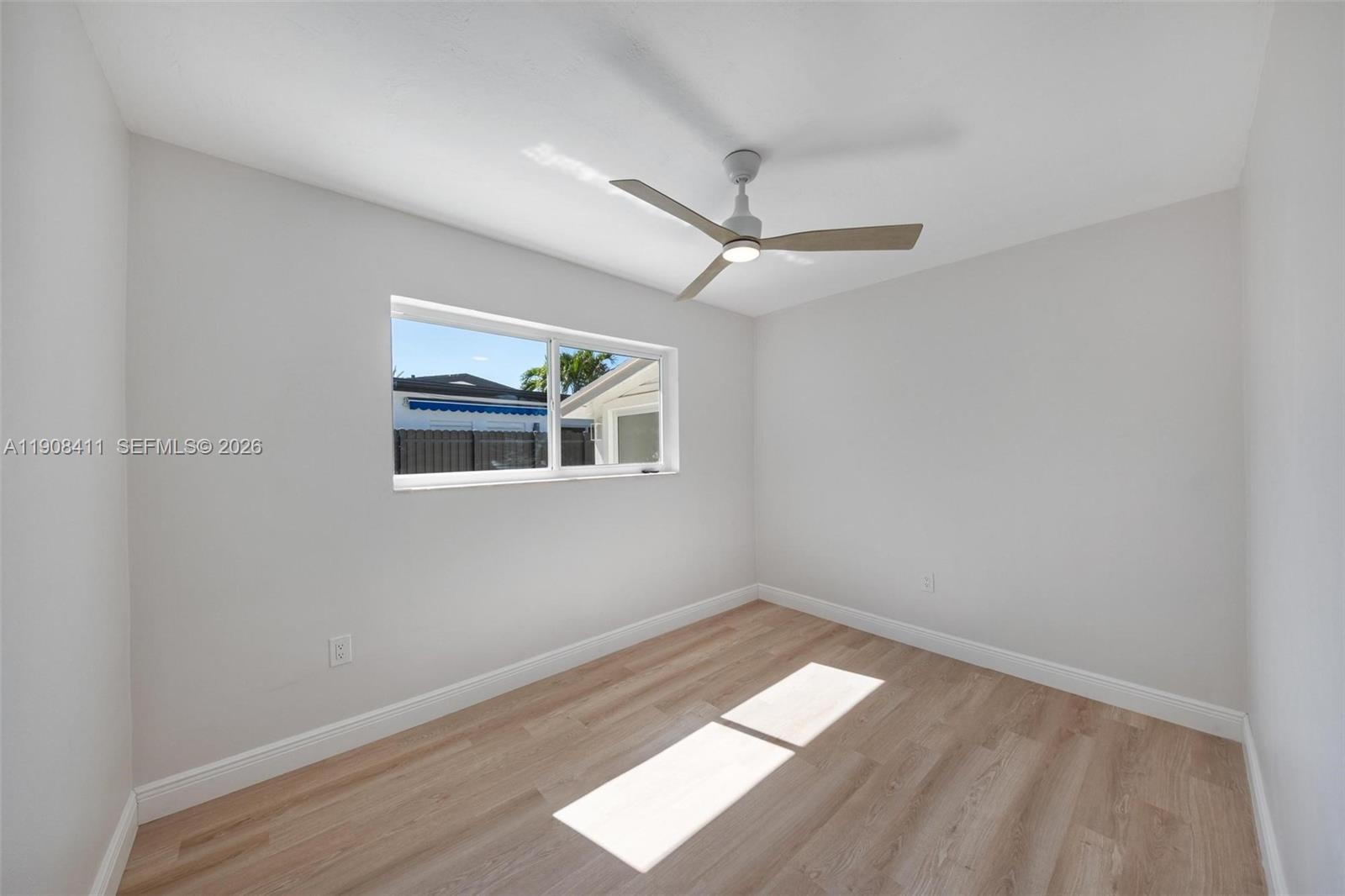 PINE TREE MANOR SEC 1 - Residential