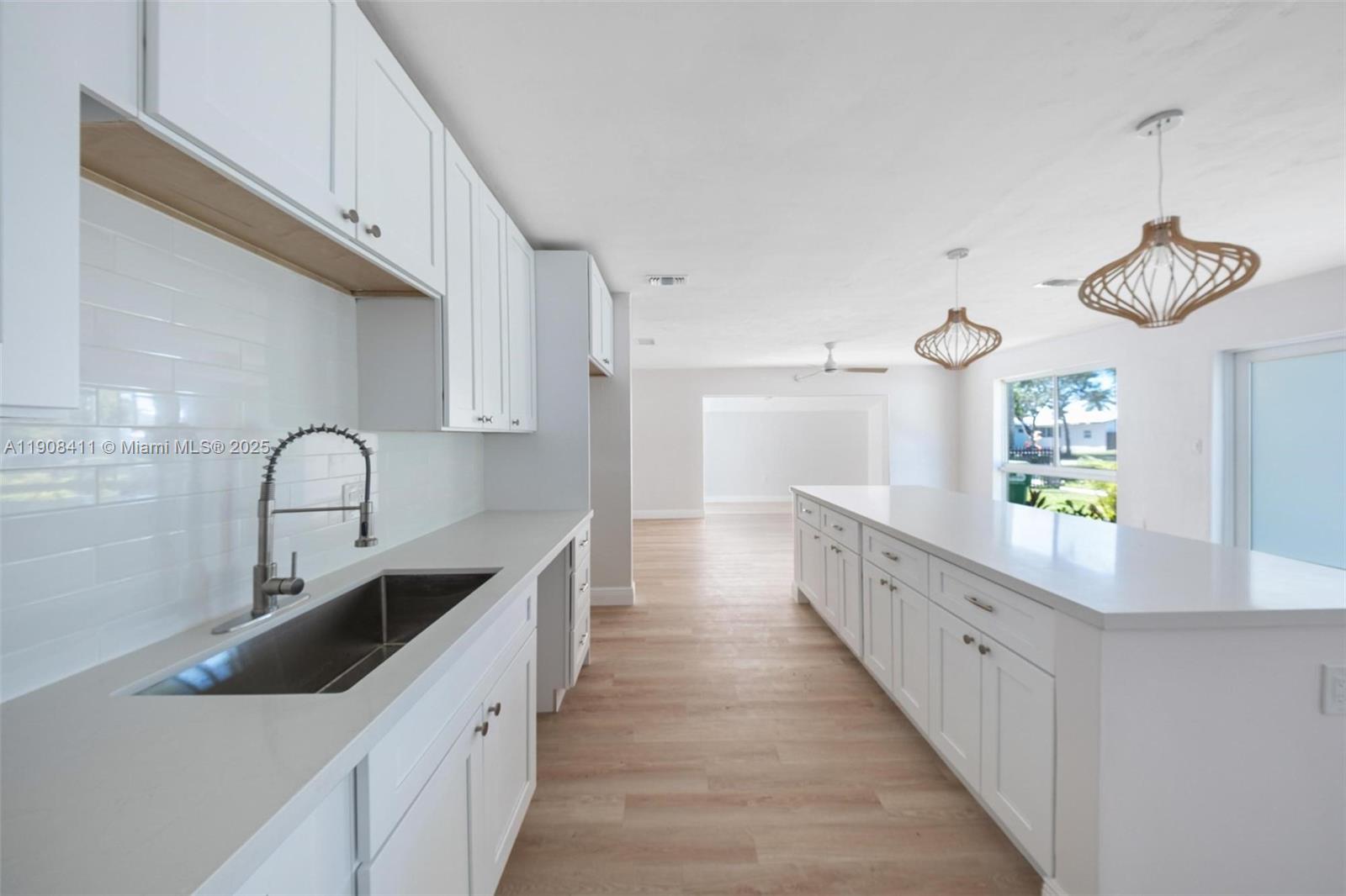 PINE TREE MANOR SEC 1 - Residential