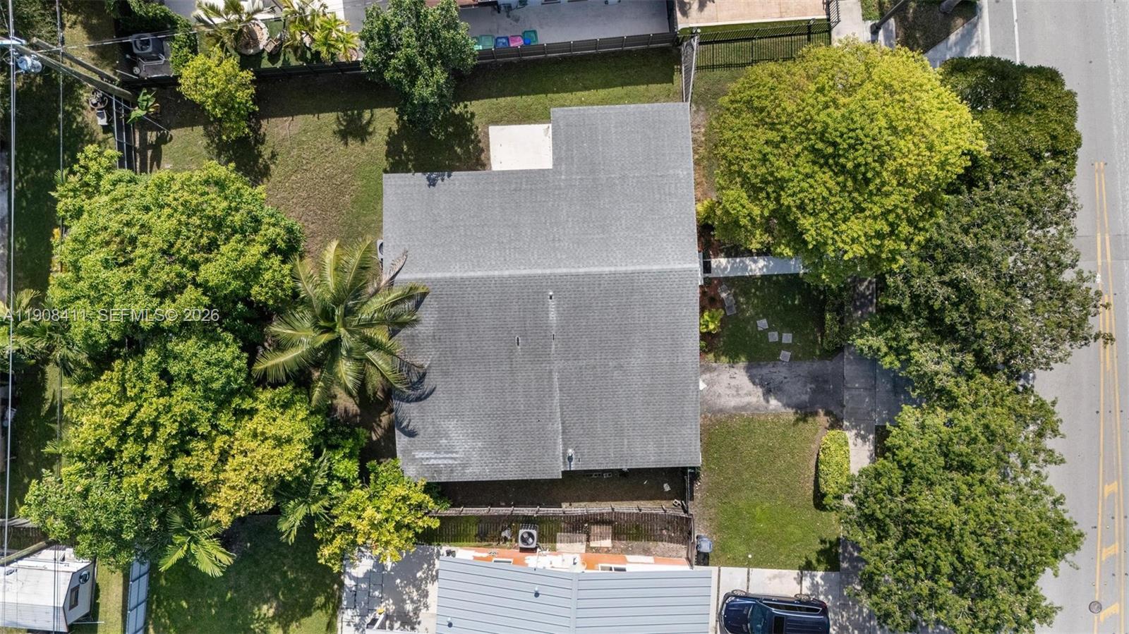 PINE TREE MANOR SEC 1 - Residential