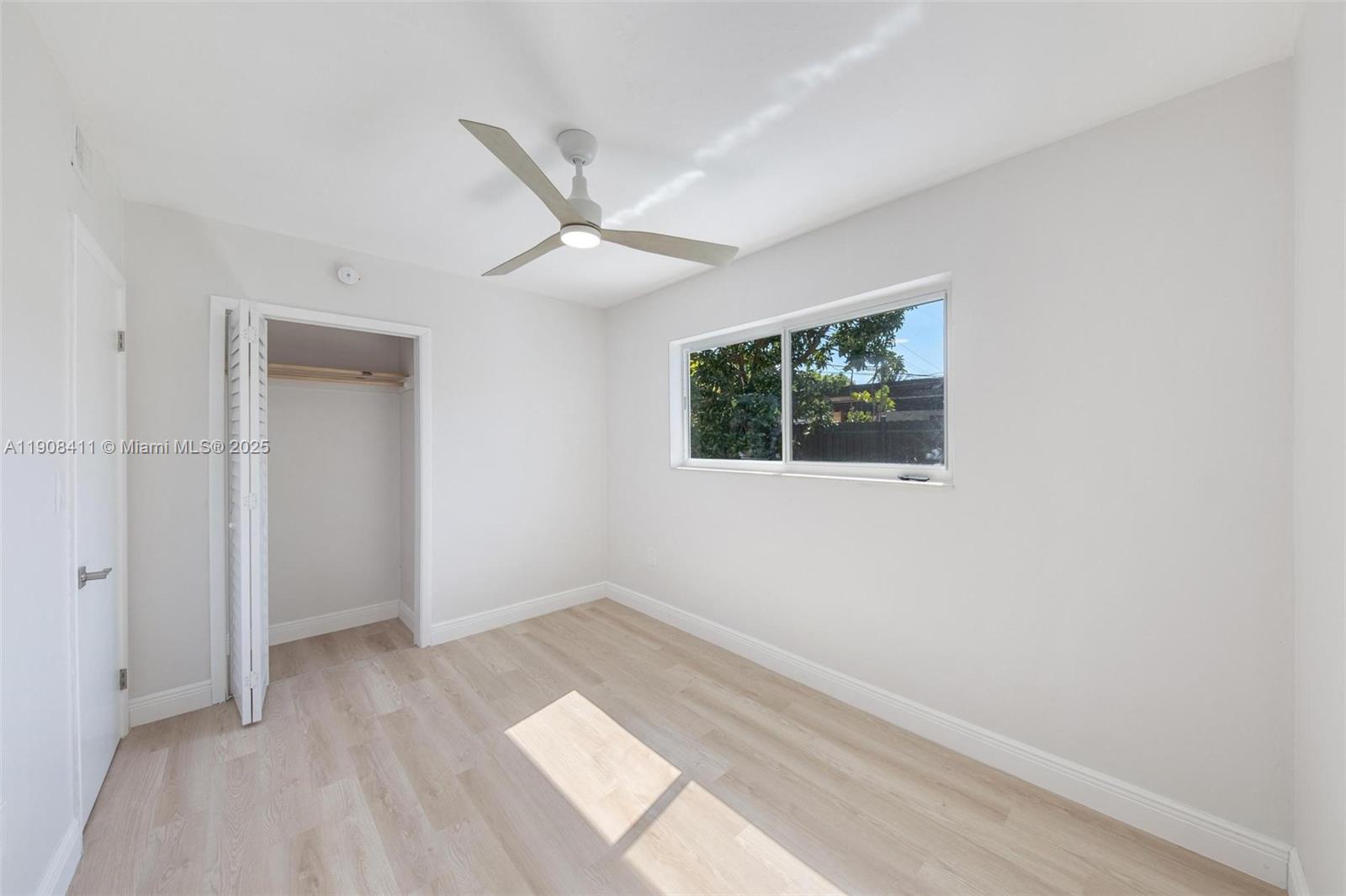 PINE TREE MANOR SEC 1 - Residential