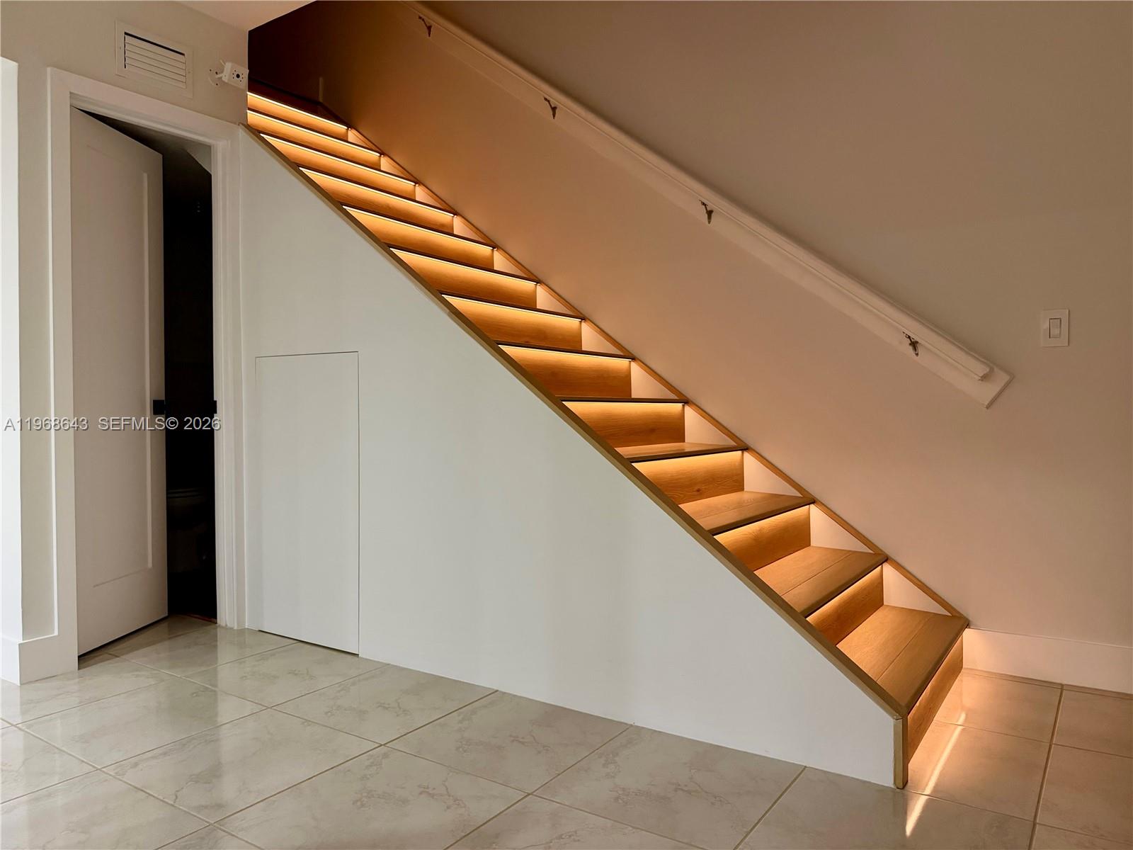 SANDPIPER CONDO - Residential